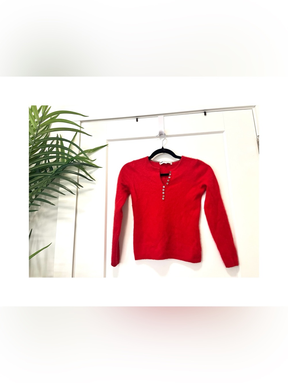 100% Cashmere Red Long-Sleeve Women's Top
